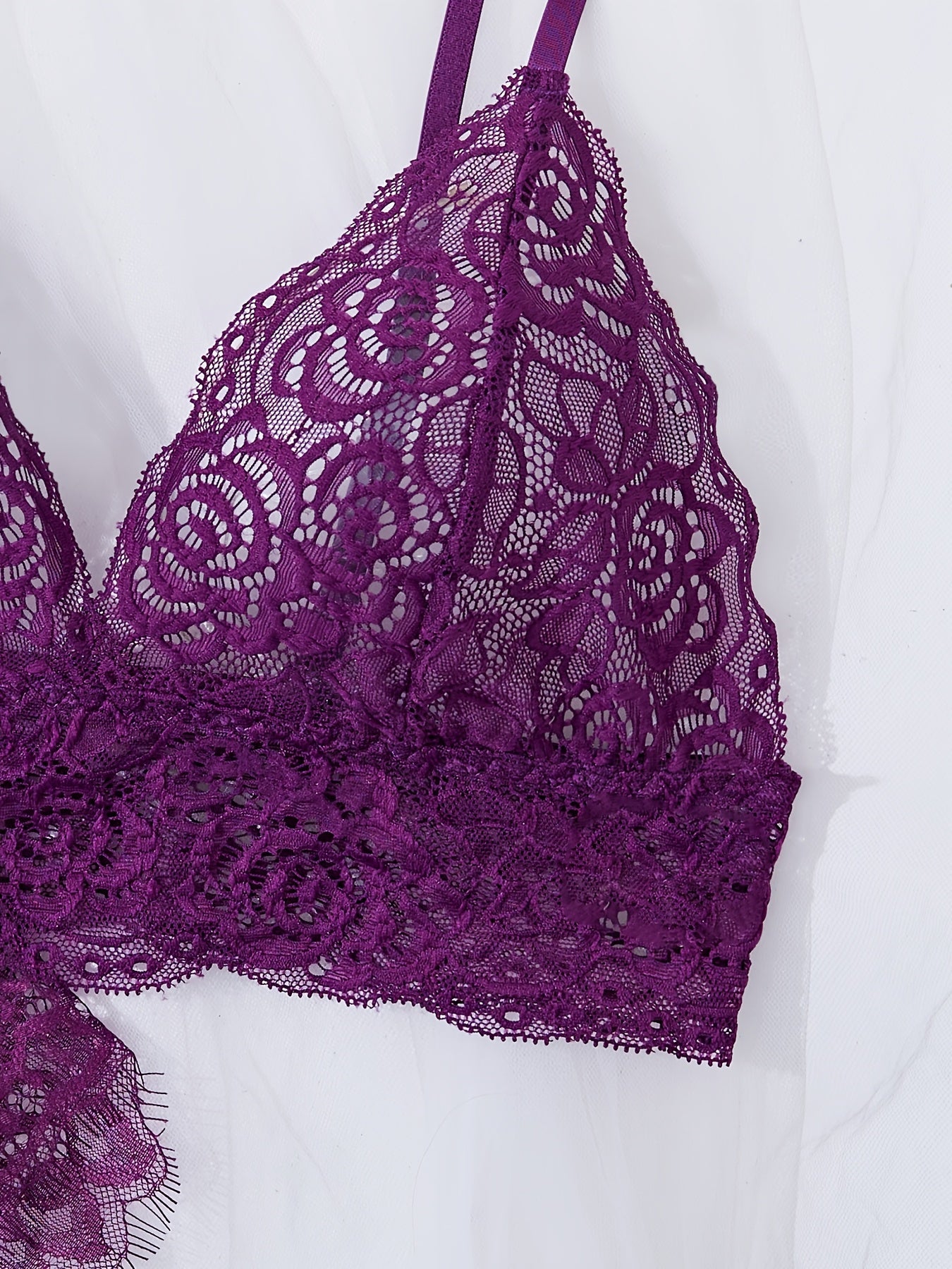 A Sexy Lingerie Set, Complemented by Large Eyelash Lace Scallop Decorations