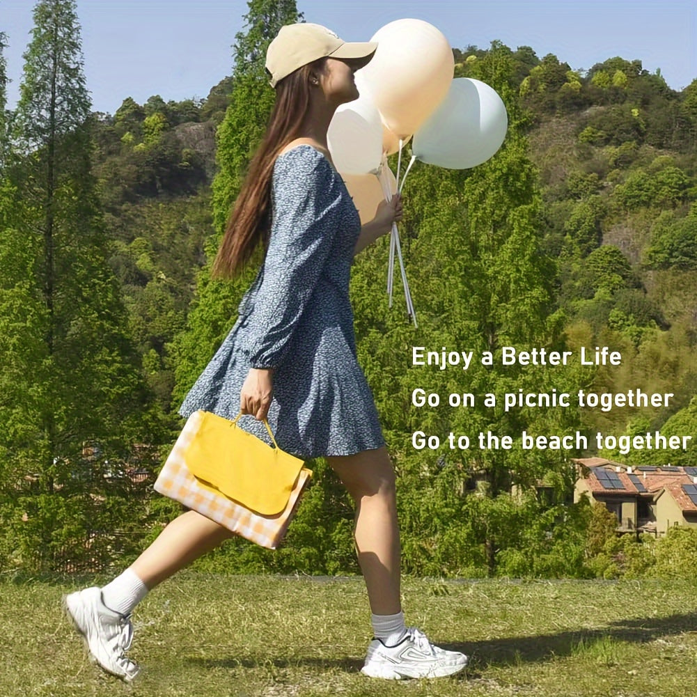 Outdoor Picnic Mat Camping Blanket 198.12cm x 149.86cm, 198.12cm x 198.12cm, 149.86cm x 99.06cm