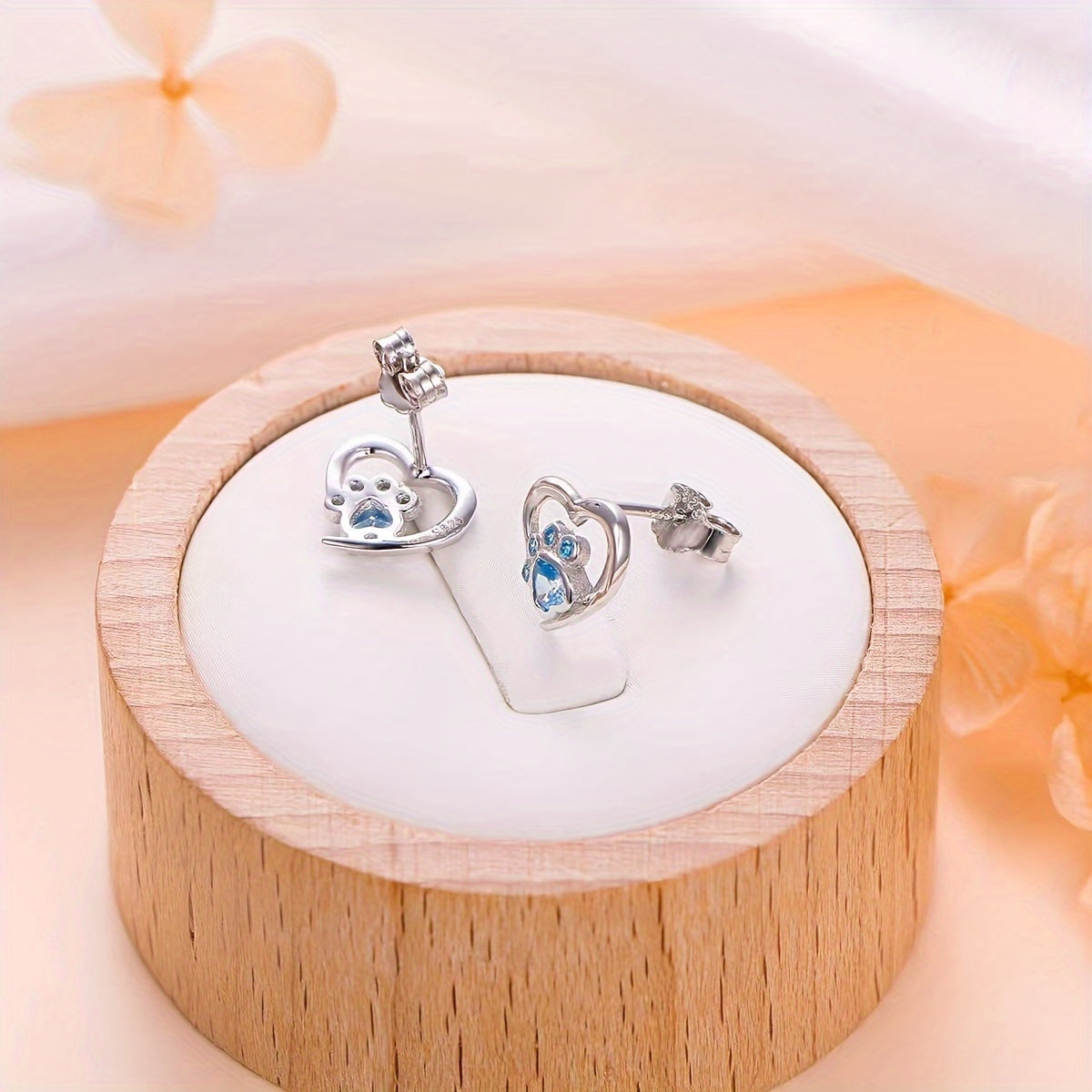 Sterling 925 Silver Hypoallergenic Ear Jewelry Hollow Heart Shape Paw Pattern