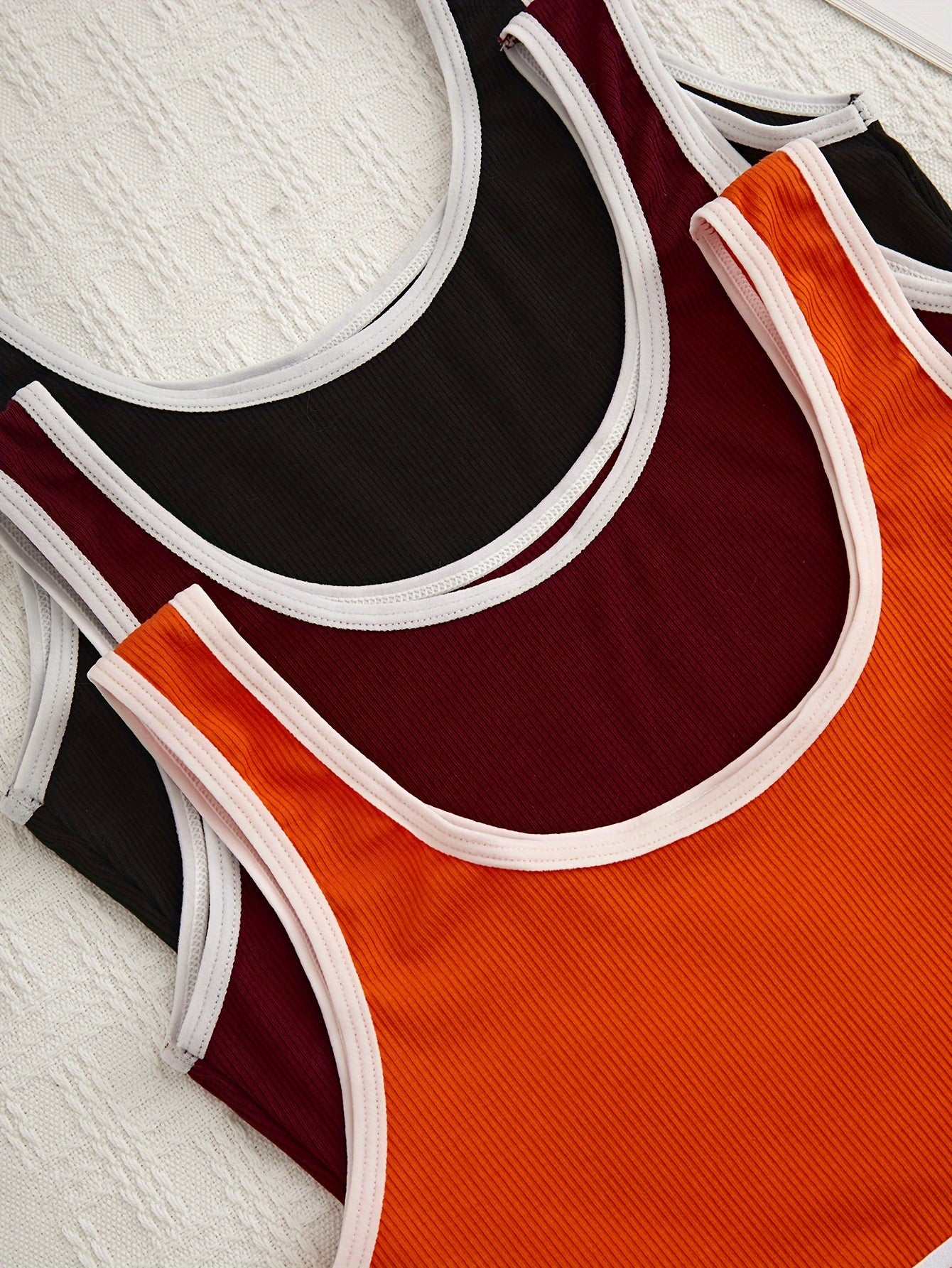 3 Set Sporty Letter Contrast Trim Bra & Shorts Panty