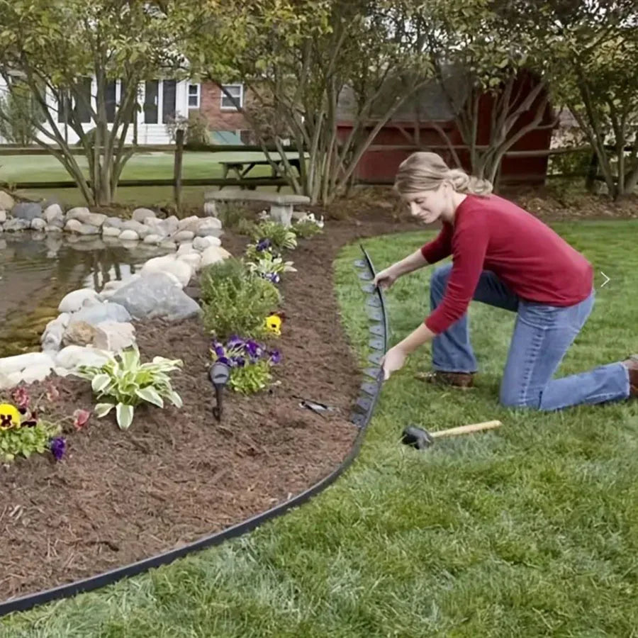 Garden Greening Grass Stone Divider With Thick Soil Barrier