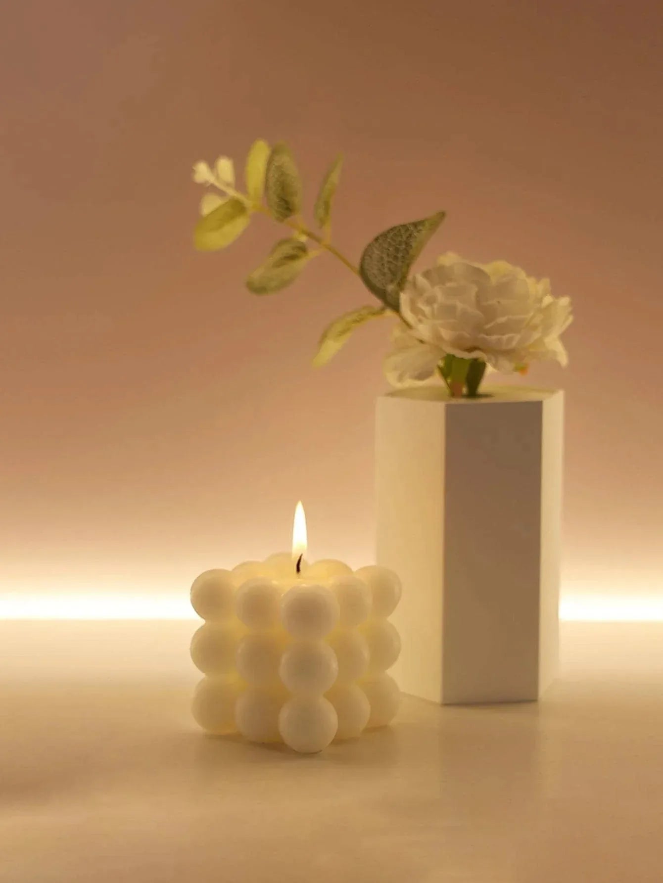 1pc Creative Ball-Shaped Soy Wax Magic Cube Aromatherapy Candle