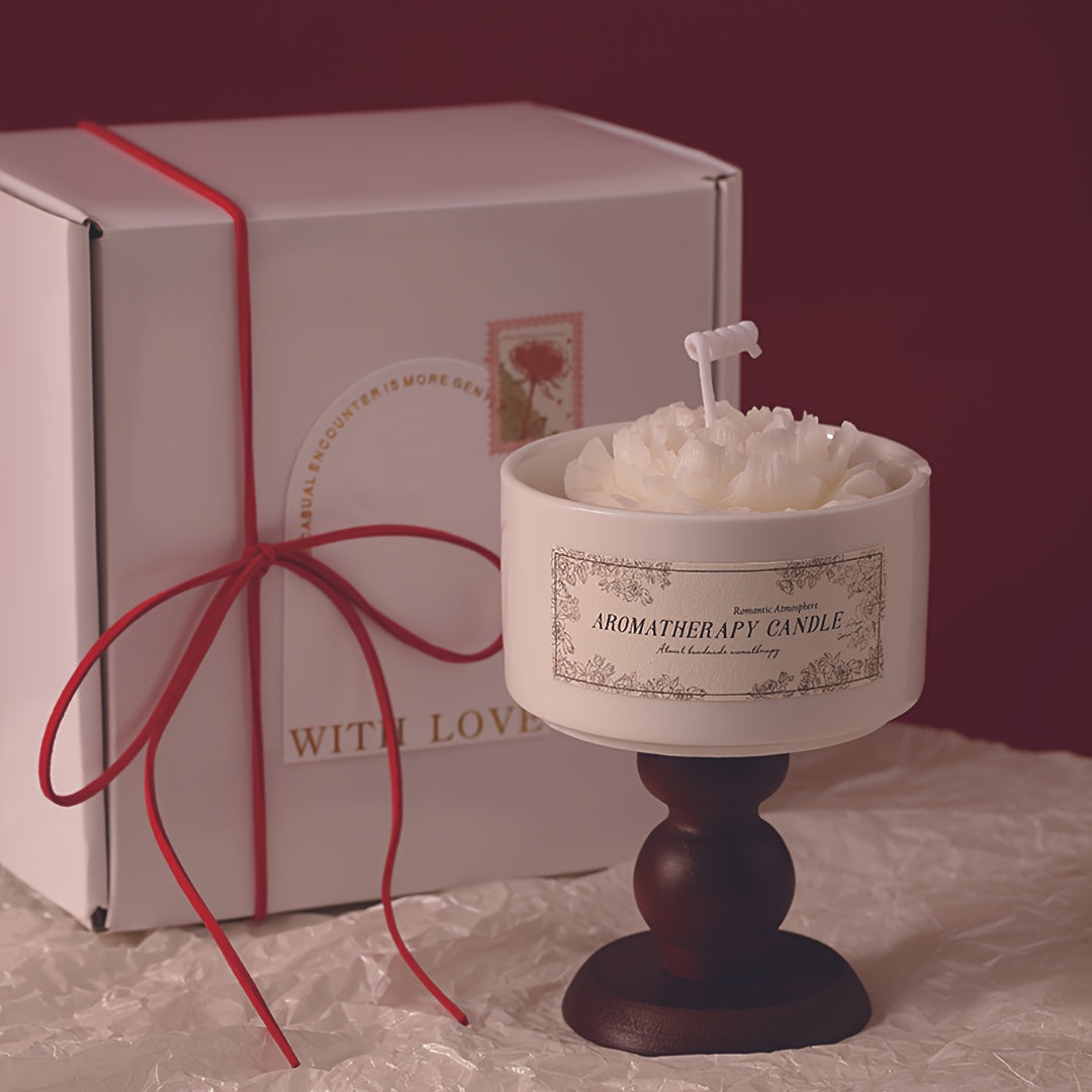 Luxurious Flower-Shaped Gardenia Candle