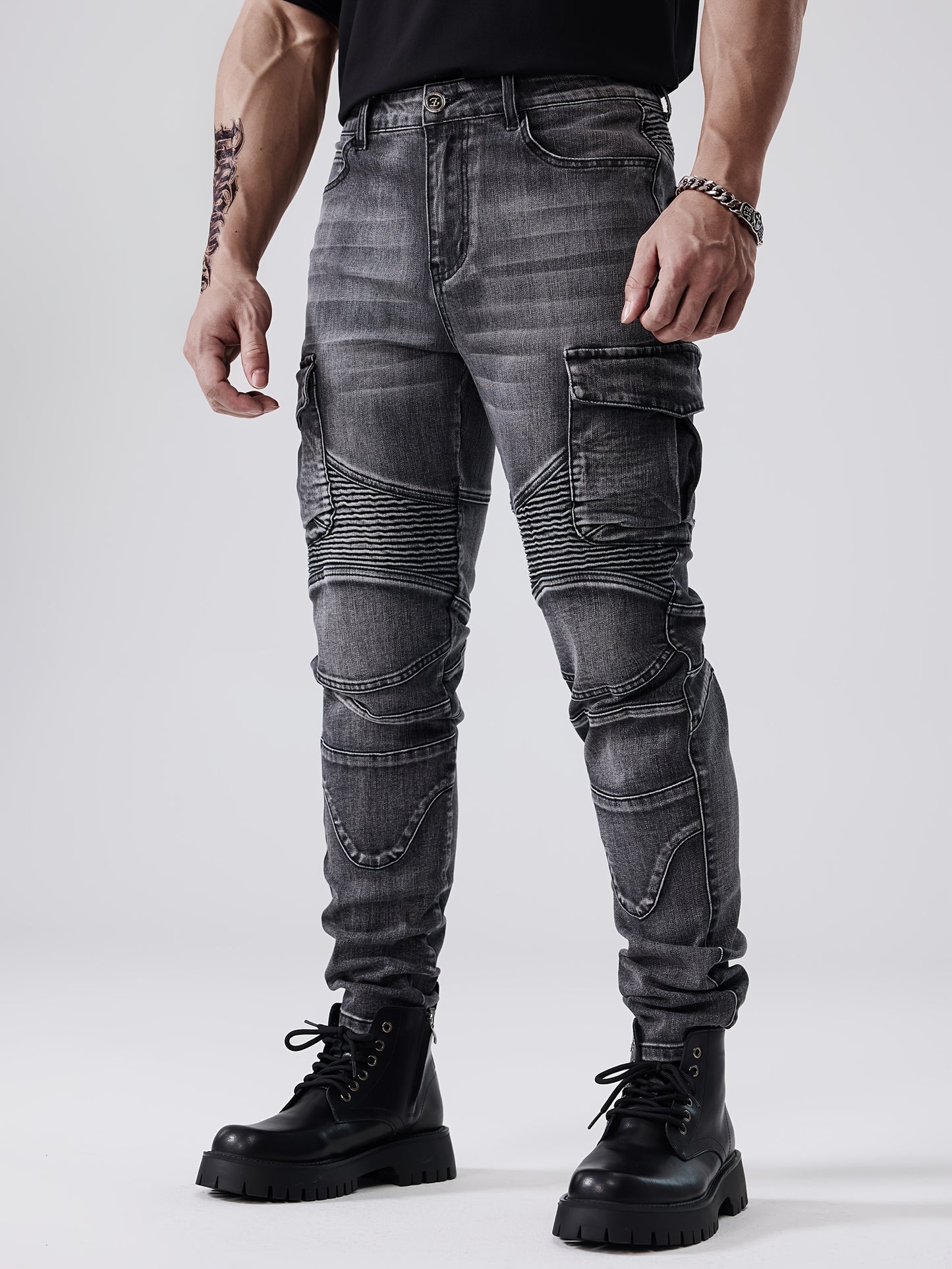 Men's Slim Fit Stretch Jeans with Multi-Pocket Design