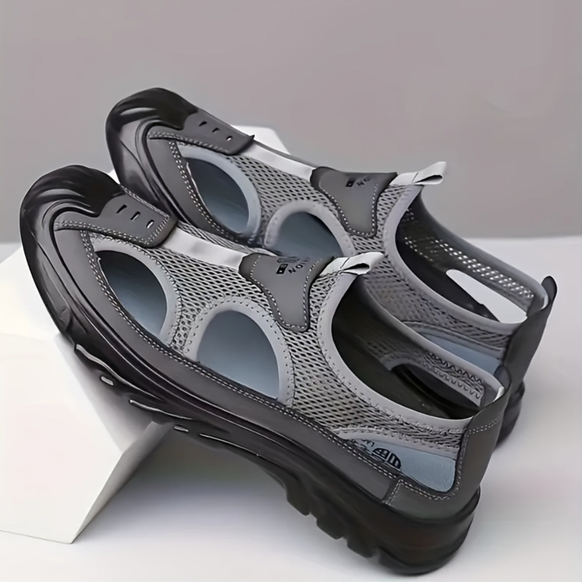 Men'S Breathable Sports Sandals, Solid Color, All-Season Casual Sneakers