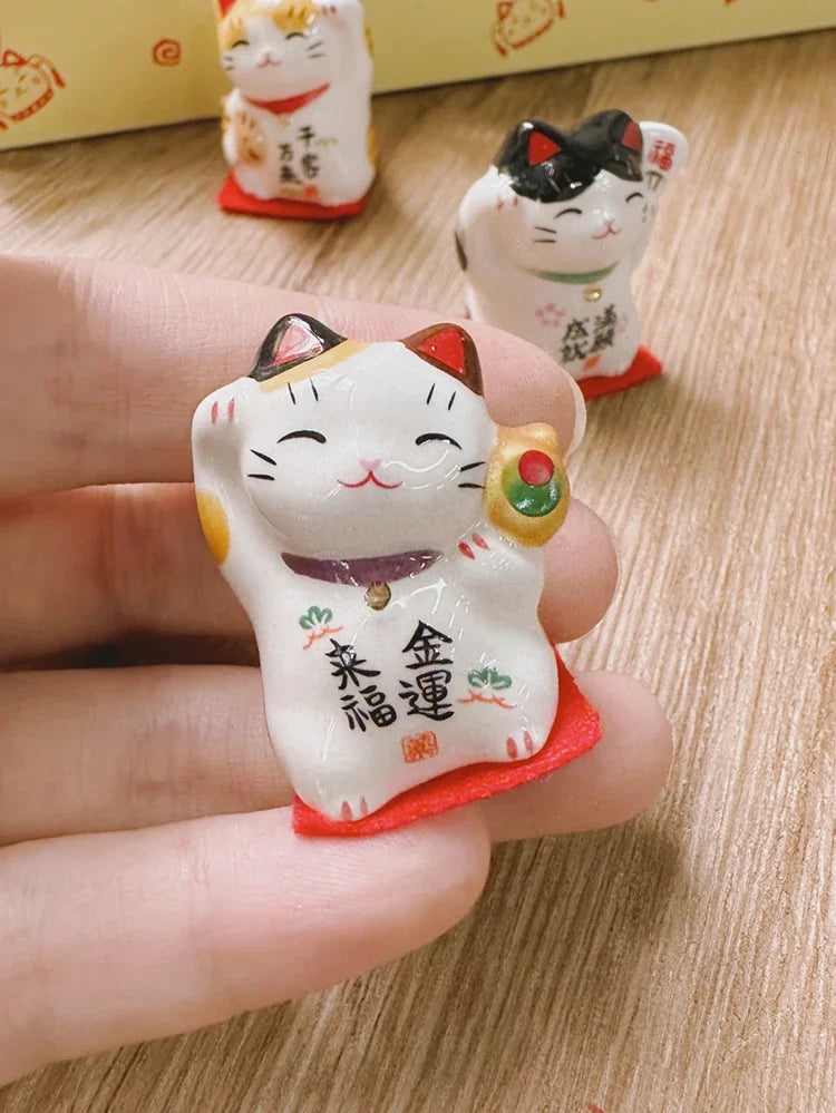 Pack of 3 Pieces Mini Ceramic Lucky Fortune Cat