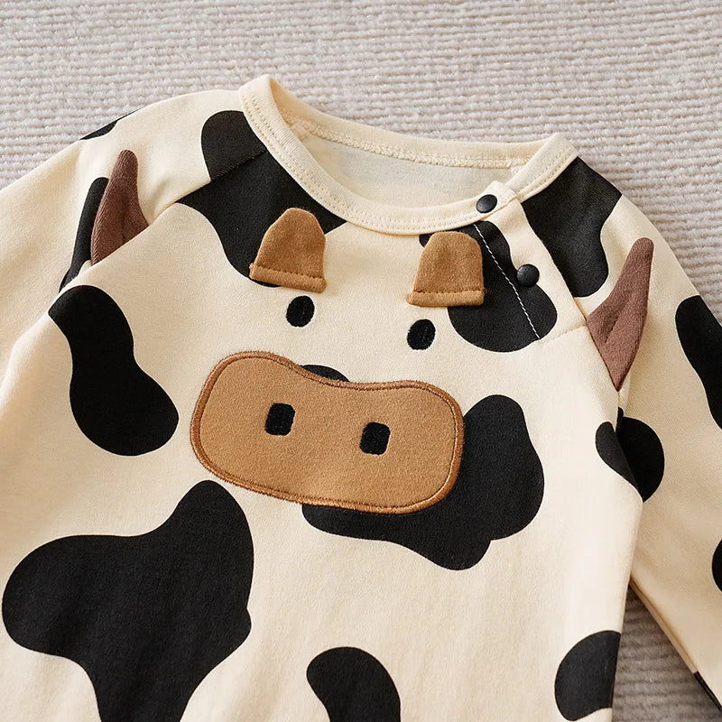 Baby Cow Clothing With Three-Dimensional Decoration